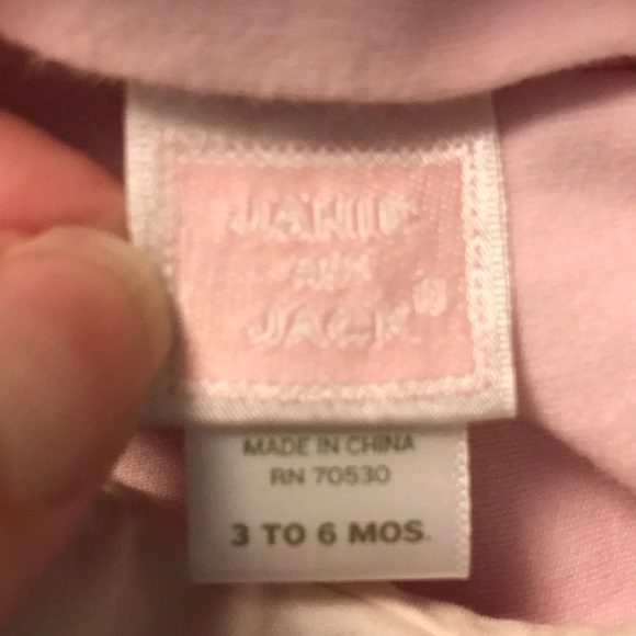 Pink romper - Picture 4 of 4